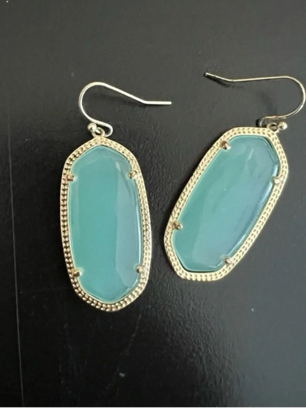 NWOT KENDRA SCOTT- earrings